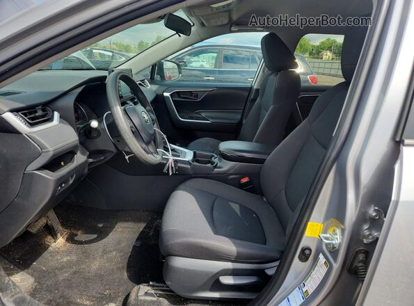 2T3F1RFV1LC135312 2020 TOYOTA RAV4 Silver Widok wnętrza z przodu