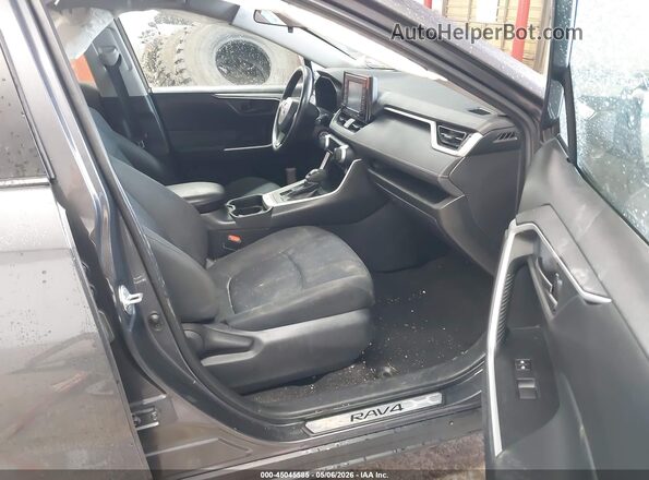 2T3G1RFV9LW093278 2020 TOYOTA LE Серый Вид салона спереди