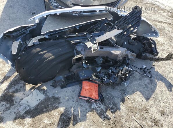 2T3G1RFV9PC385228 2023 TOYOTA RAV4 White Engine compartment view