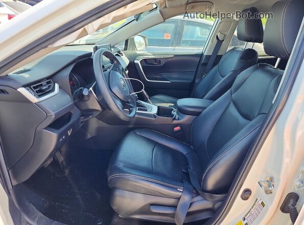 2T3H1RFV2NC176530 2022 TOYOTA RAV4 White Вид салону спереду