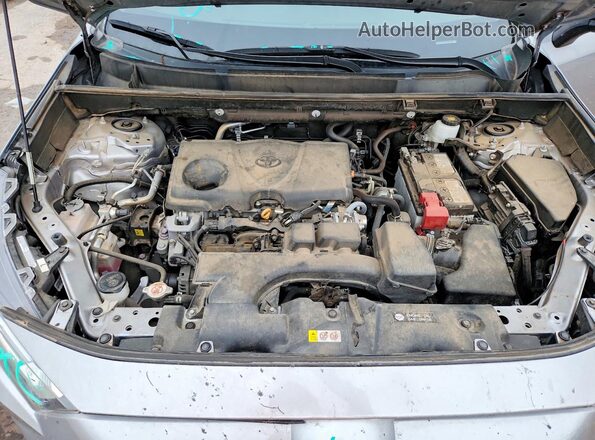 2T3H1RFV3RC256764 2024 TOYOTA RAV4 Gray Вид підкапотного простору