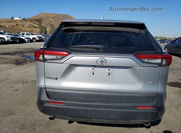 2T3H1RFV7RW323171 2024 TOYOTA RAV4 Silver Vista trasera