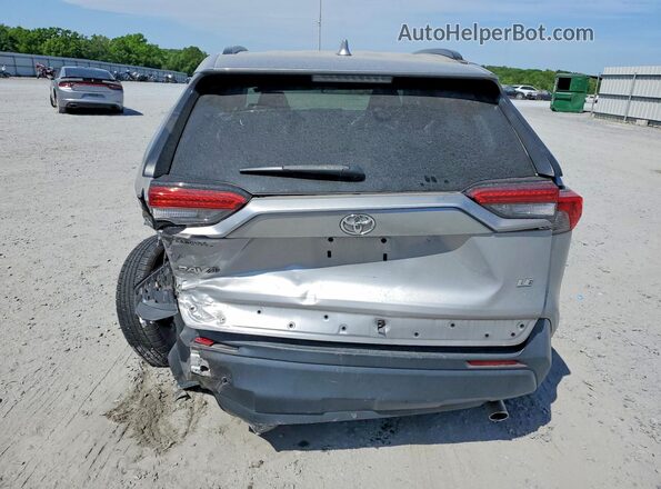 2T3H1RFV9MC128134 2021 TOYOTA RAV4 Silver Հետևի տեսք