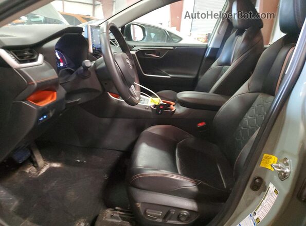 2T3J1RFV1LC094920 2020 TOYOTA RAV4 Серый Вид салона спереди