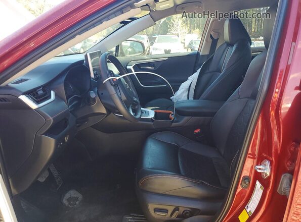 2T3J1RFV3RW461601 2024 TOYOTA RAV4 Бордовый Вид салона спереди