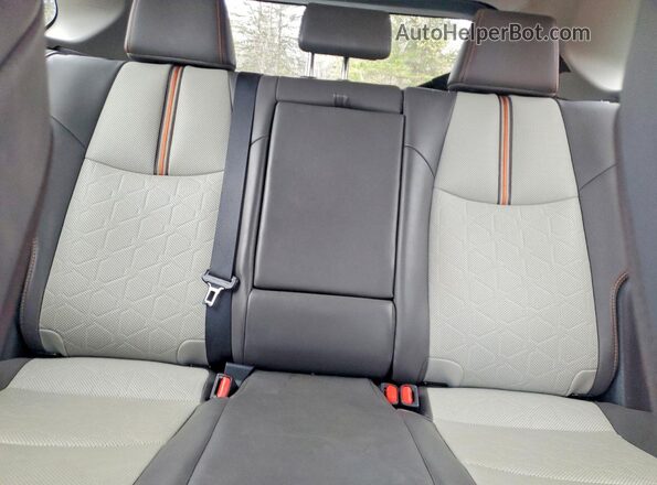 2T3J1RFV7KW039255 2019 TOYOTA RAV4 Черный Вид задних сидений