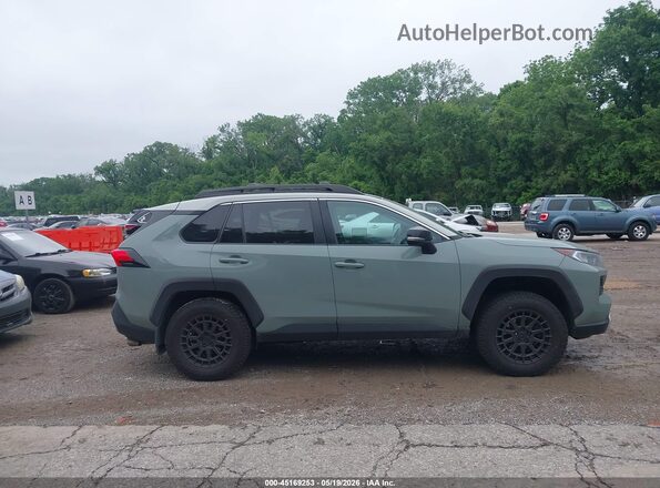 2T3J1RFV8KC042733 2019 TOYOTA RAV4 Light Blue Vista interior trasera