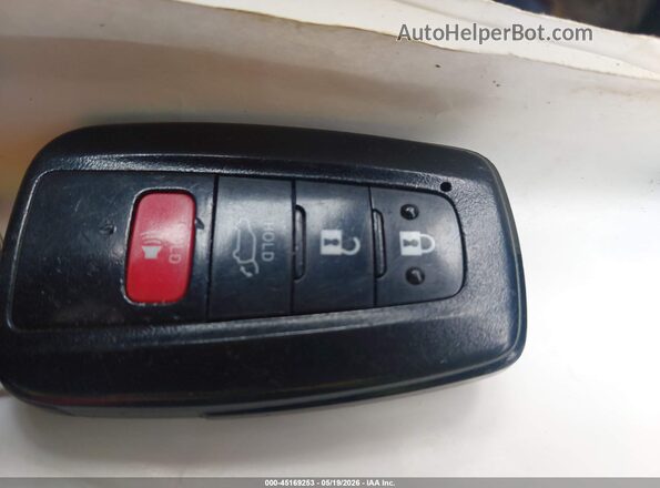 2T3J1RFV8KC042733 2019 TOYOTA RAV4 Light Blue Vista del salpicadero