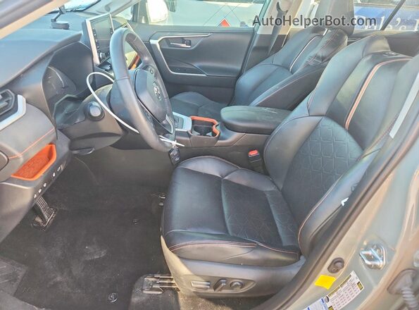 2T3J1RFV8LC074499 2020 TOYOTA RAV4 Gray Widok wnętrza z przodu