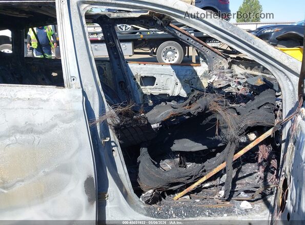 2T3JFREV3HW693701 2017 TOYOTA RAV4 Brown Widok wnętrza z przodu