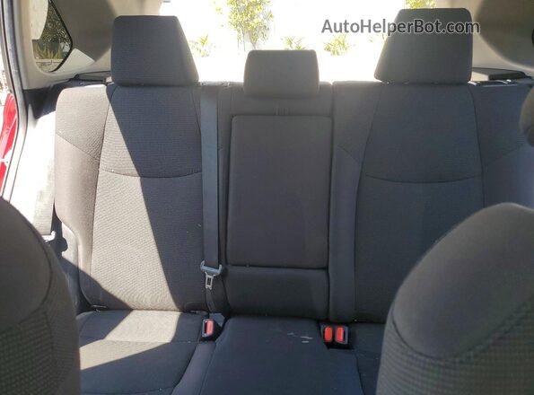 2T3K1RFV1KW025517 2019 TOYOTA RAV4 Красный Вид задних сидений