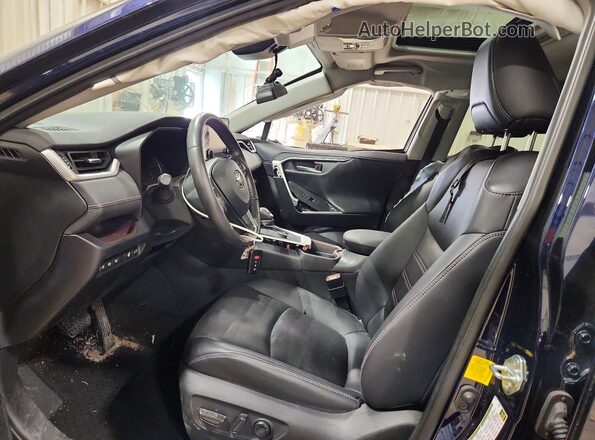 2T3N1RFV0KW077119 2019 TOYOTA RAV4 Синий Вид салона спереди