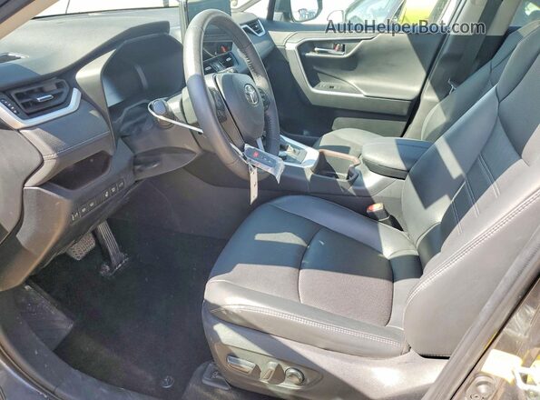 2T3N1RFV8PC336917 2023 TOYOTA RAV4 Gray Widok wnętrza z przodu