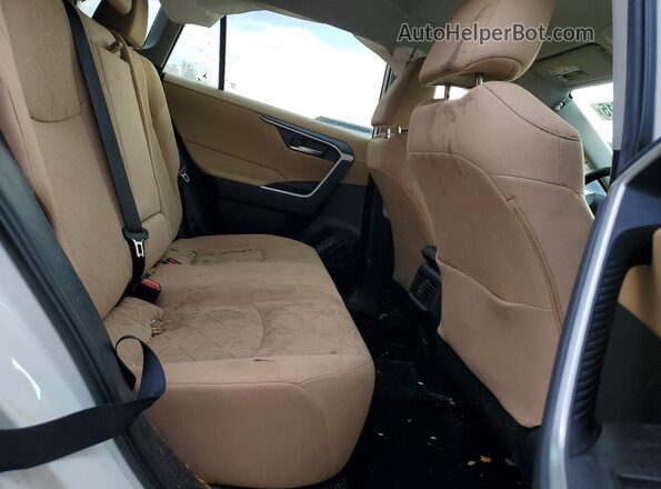 2T3P1RFV0MC141463 2021 TOYOTA RAV4 Белый Вид задней части салона