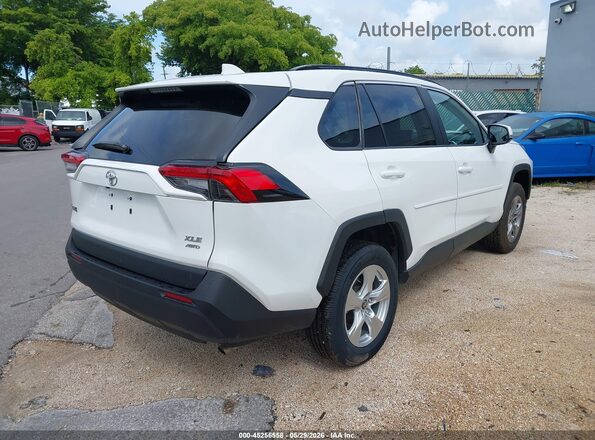 2T3P1RFV1SW575371 2025 TOYOTA RAV4 White Задня права чверть