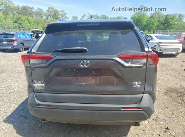 2T3P1RFV2LC111315 2020 TOYOTA RAV4 Gray Rear view