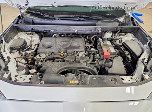 2T3P1RFV3MW201928 2021 TOYOTA RAV4 White Вид підкапотного простору