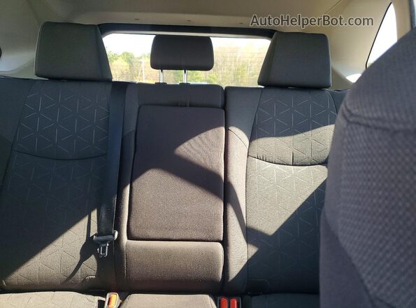 2T3P1RFV4MW169071 2021 TOYOTA RAV4 Silver Widok tylnych siedzeń
