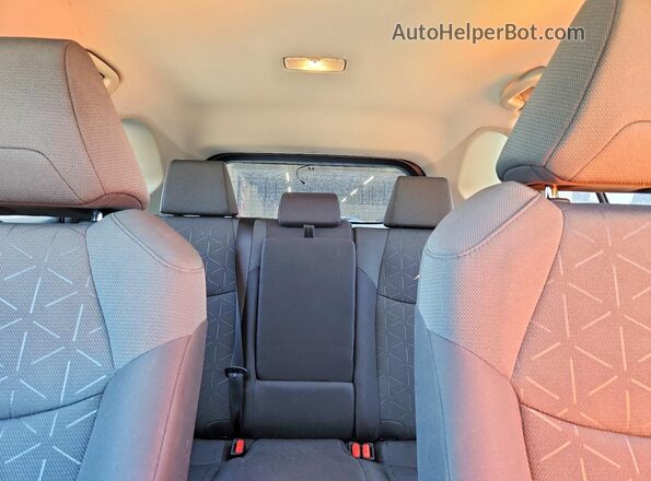 2T3P1RFV4MW200951 2021 TOYOTA RAV4 Silver Rear seats view
