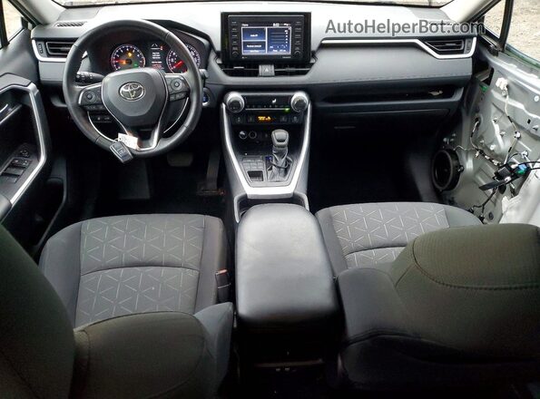 2T3P1RFV5MW209710 2021 TOYOTA RAV4 Silver Widok deski rozdzielczej