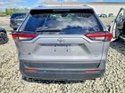 2020 Toyota Rav4 Xle Серебряный vin: 2T3P1RFV6LC061194