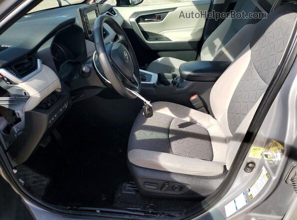 2T3P1RFV6MC157750 2021 TOYOTA RAV4 Silver წინა სალონის ხედი