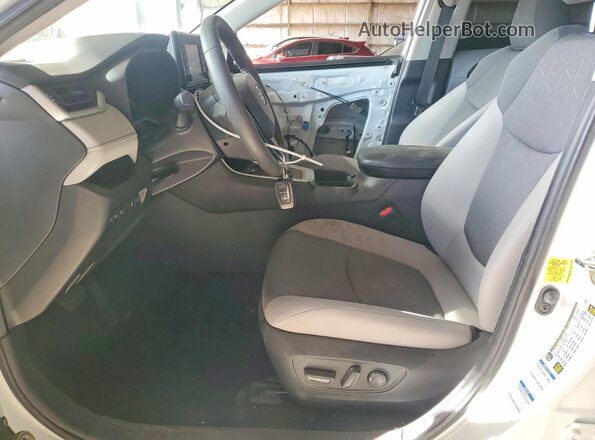 2T3P1RFV7MC210472 2021 TOYOTA RAV4 White Widok wnętrza z przodu
