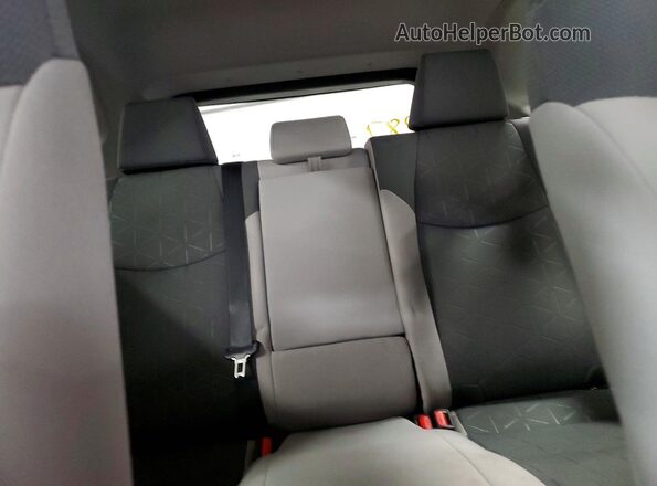 2T3R6RFV4MW018984 2021 TOYOTA RAV4 White Widok tylnych siedzeń