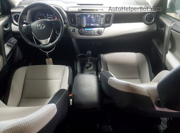 2T3RFREV0GW454964 2016 TOYOTA LE Серебряный Вид панели приборов