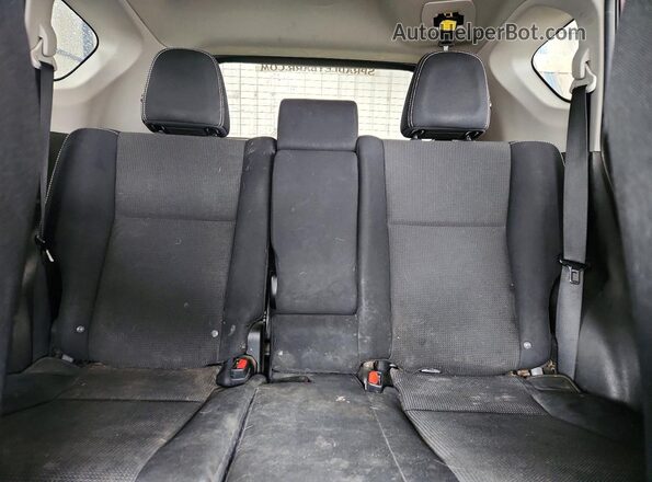 2T3RFREV0GW485924 2016 TOYOTA RAV4 Фиолетовый Вид задних сидений