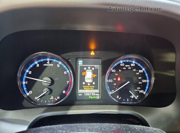 2T3RFREV2GW530636 2016 TOYOTA RAV4 Red Սարքավորումների վահանակի տեսք