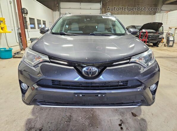 2T3RFREV4JW747189 2018 TOYOTA LE Серый Вид спереди