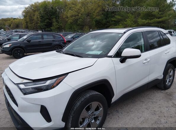 2T3RWRFV0RW209163 2024 TOYOTA LE White Przód lewy