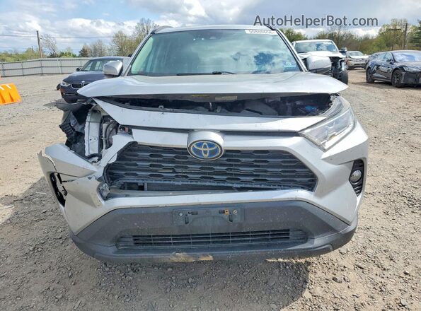 2T3RWRFV5LW056044 2020 TOYOTA RAV4 Серебряный Вид спереди