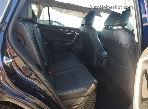 2T3RWRFV5RW250243 2024 TOYOTA RAV4 Синий Вид задней части салона