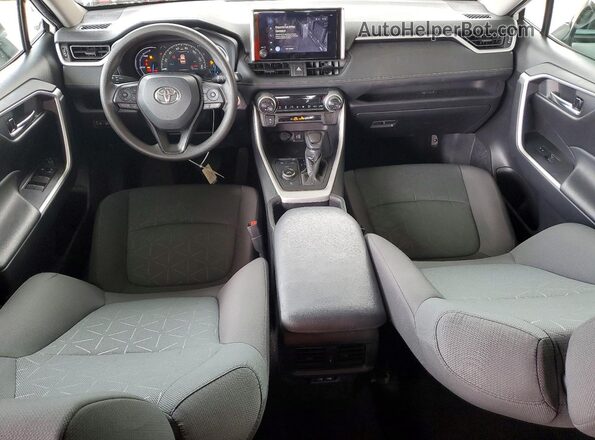 2T3RWRFV8RW221965 2024 TOYOTA RAV4 Белый Вид панели приборов