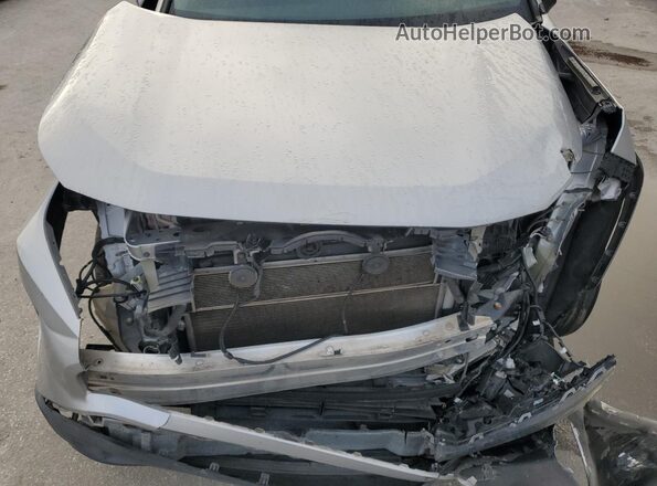 2T3RWRFV9KW017164 2019 TOYOTA RAV4 Серебряный Вид подкапотного пространства