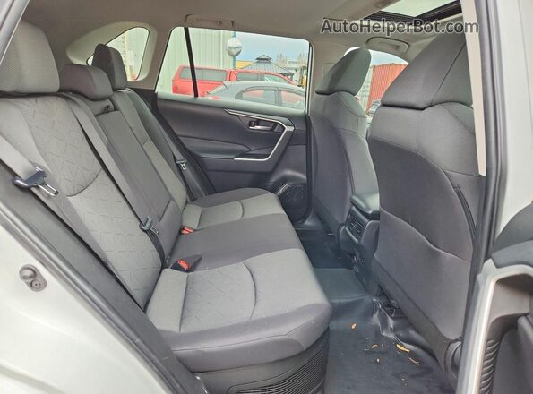 2T3RWRFVXPW181269 2023 TOYOTA RAV4 White Вид задньої частини салону