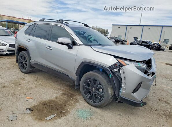 2T3T6RFV4RW079216 2024 TOYOTA RAV4 Серебряный Передняя правая четверть