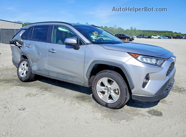2T3W1RFV0MC135609 2021 TOYOTA RAV4 Silver Delantero derecho