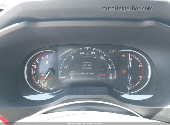 2T3W1RFV0SC313709 2025 TOYOTA LE Silver Vista de los asientos traseros