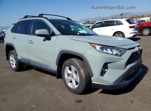 2T3W1RFV1MW135407 2021 TOYOTA LE Серый Передняя правая четверть