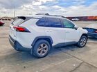 2022 Toyota Rav4 Xle Белый vin: 2T3W1RFV1NW233869