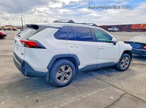 2T3W1RFV1NW233869 2022 TOYOTA RAV4 Белый Задняя правая четверть
