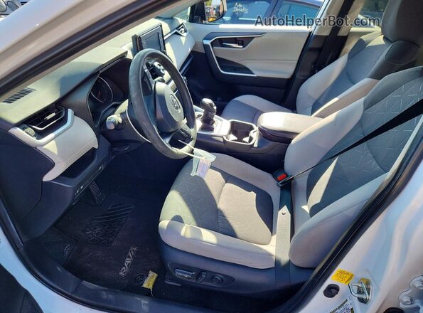 2T3W1RFV2KW044708 2019 TOYOTA RAV4 White Вид салону спереду