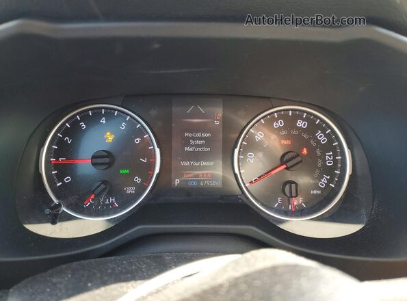 2T3W1RFV2MW118647 2021 TOYOTA RAV4 Silver Սարքավորումների վահանակի տեսք