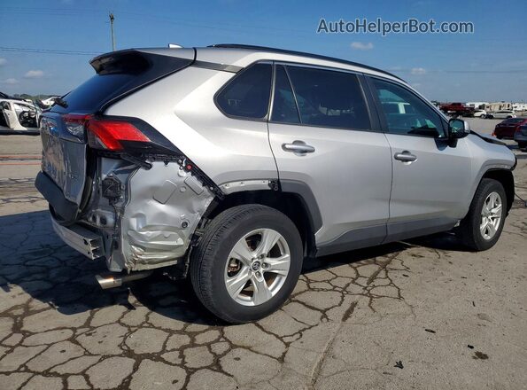 2T3W1RFV2MW118647 2021 TOYOTA RAV4 Silver Հետևի աջ