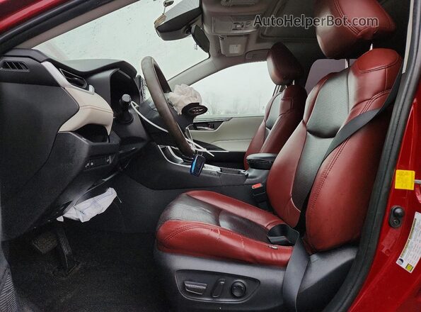 2T3W1RFV3LC071421 2020 TOYOTA LE Red Вид салону спереду