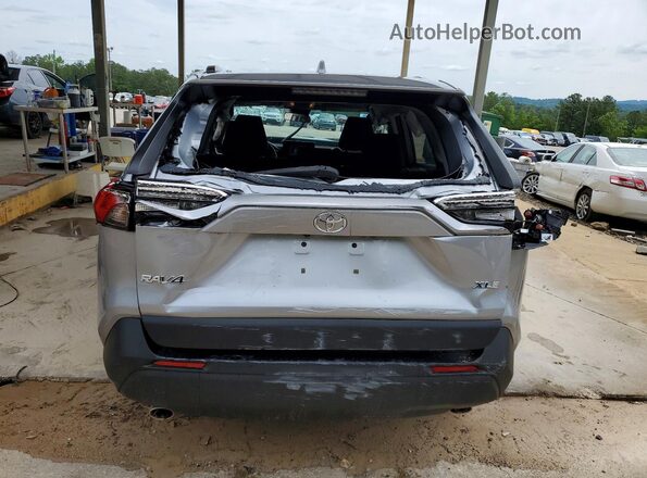 2T3W1RFV3MW138244 2021 TOYOTA RAV4 Silver Вид ззаду