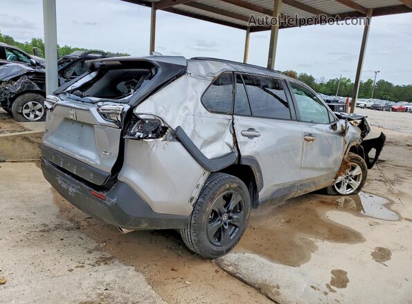 2T3W1RFV3MW138244 2021 TOYOTA RAV4 Silver Задня права чверть